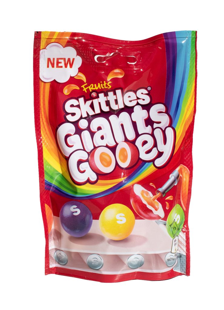 Limited Import- Skittles Giants Gooey 125g